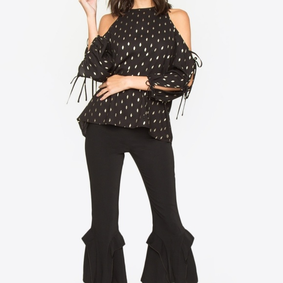 Peppa Cold Shoulder Top - Picture 2 of 4